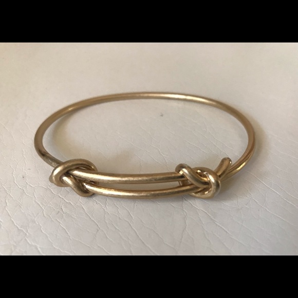 Double knotted vintage bangle bracelet - Picture 8 of 10